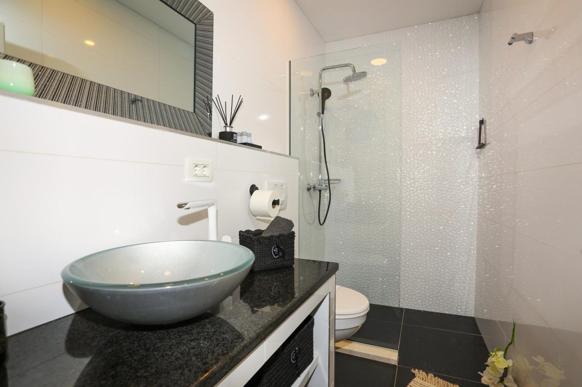 Juric 32 - Boutique Apartments Hvar Town Eksteriør billede