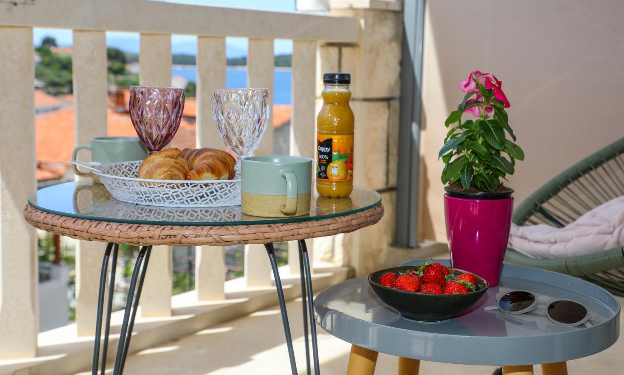 Juric 32 - Boutique Apartments Hvar Town Eksteriør billede