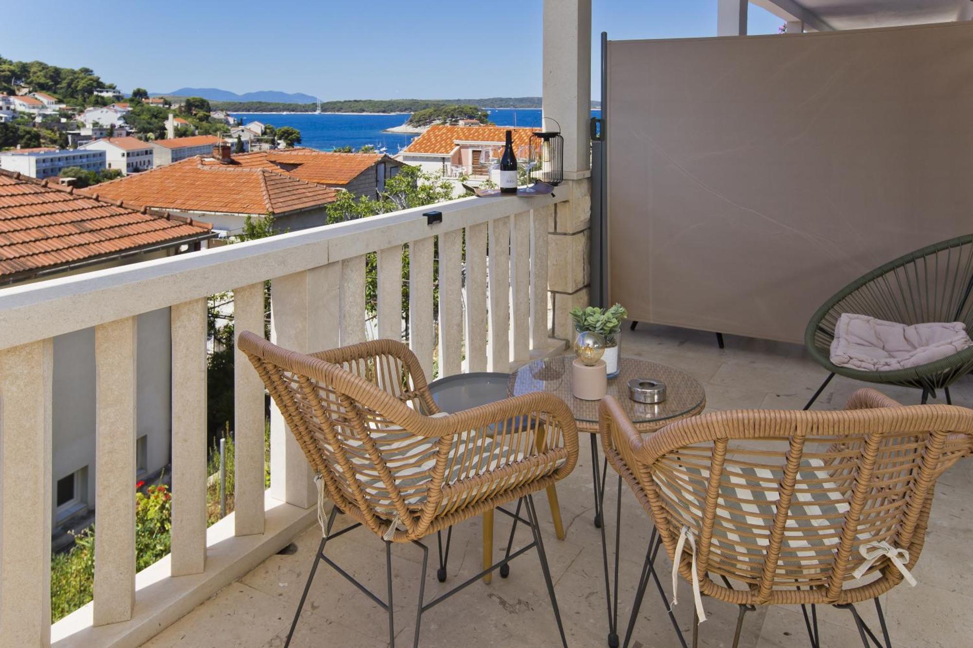 Juric 32 - Boutique Apartments Hvar Town Eksteriør billede
